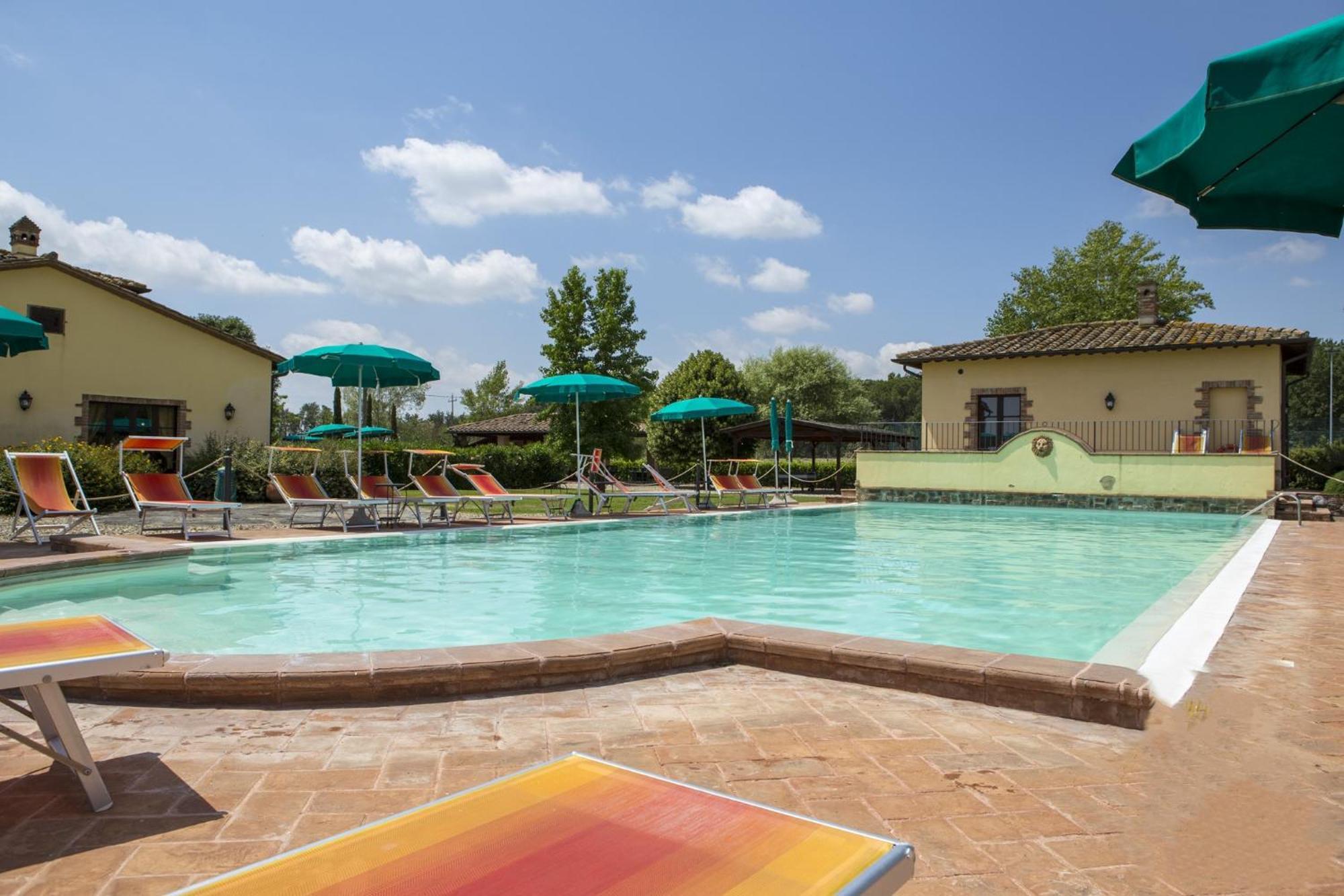 Villa Del Lago - Homelike Villas Castiglione del Lago Exteriör bild