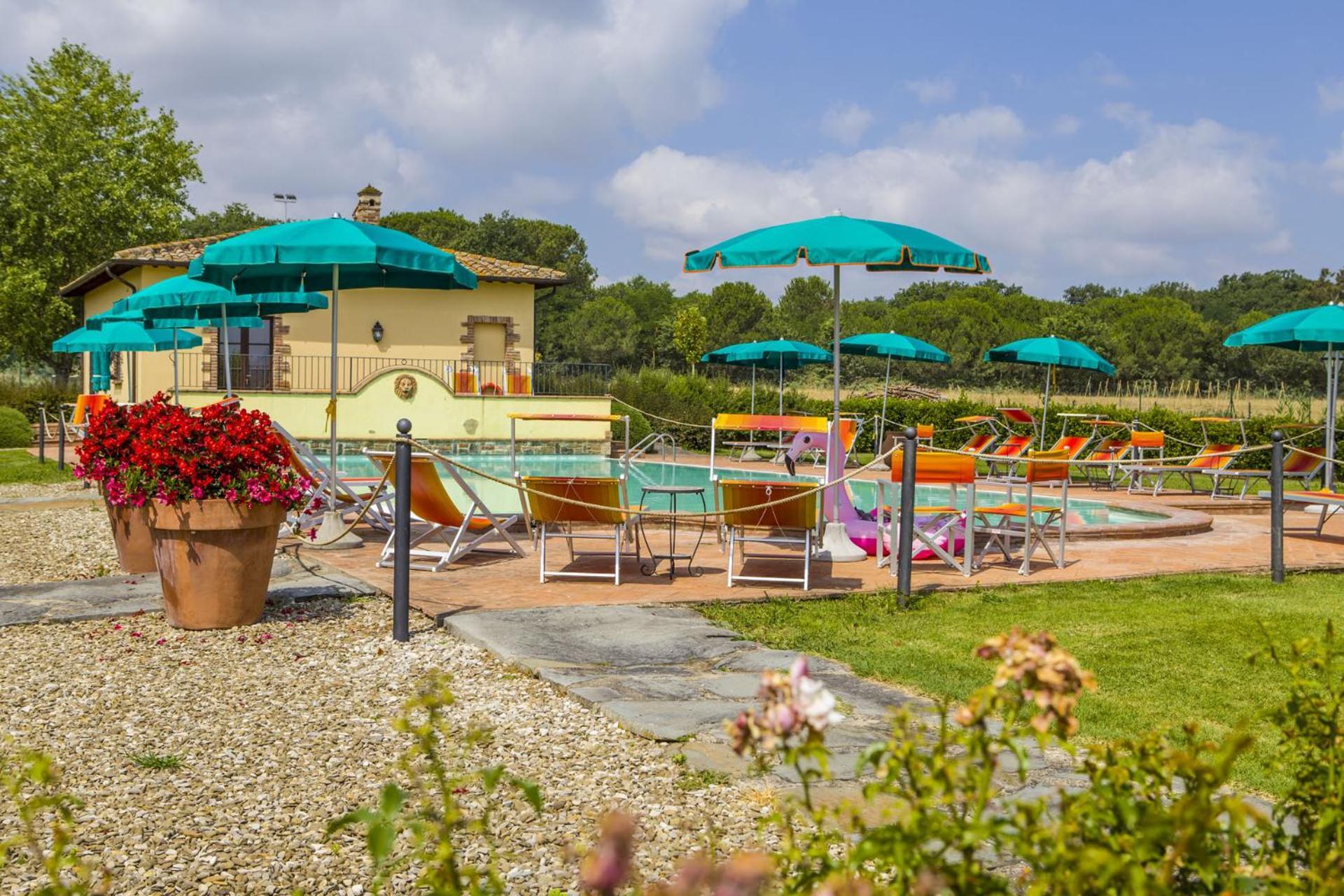 Villa Del Lago - Homelike Villas Castiglione del Lago Exteriör bild