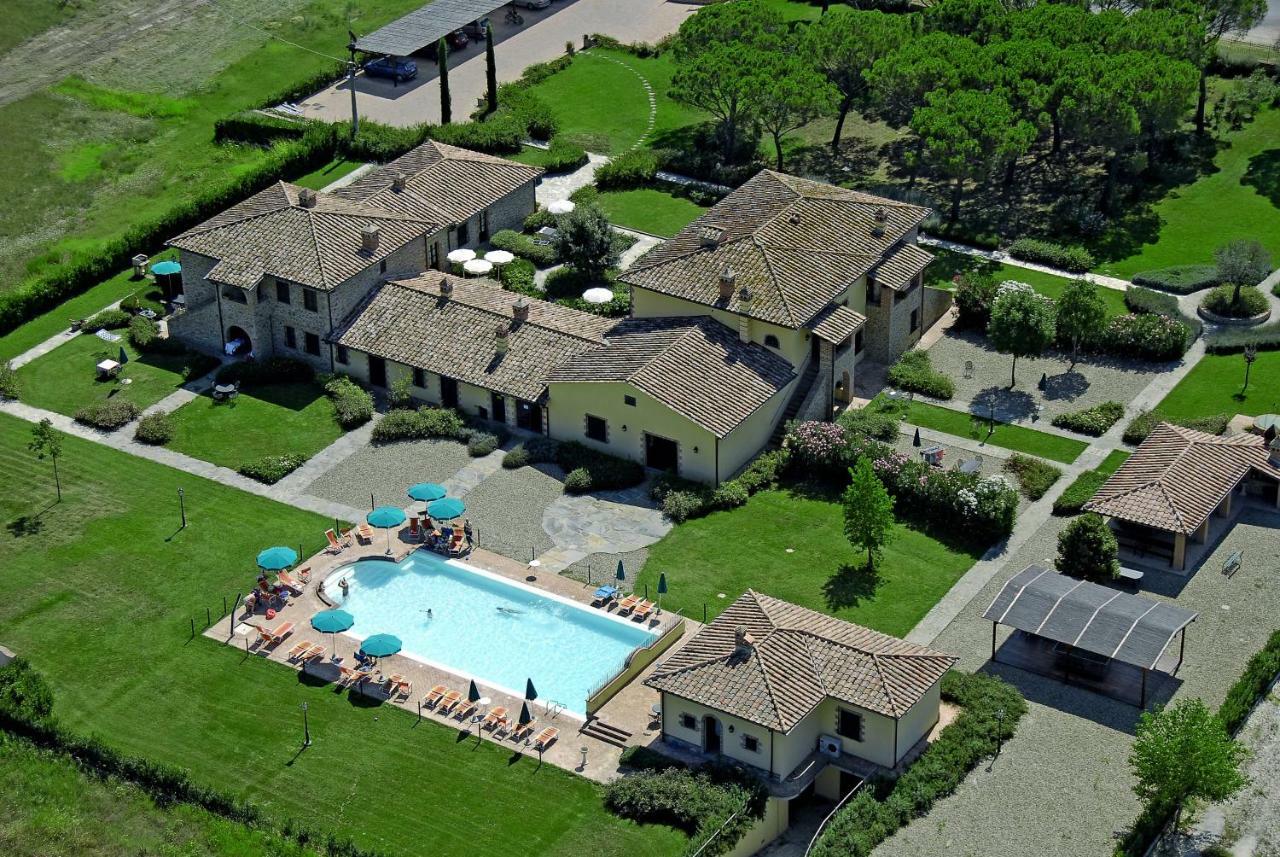 Villa Del Lago - Homelike Villas Castiglione del Lago Exteriör bild